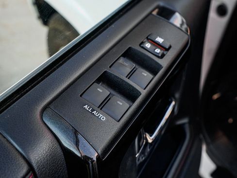 Used 2022 Toyota 4Runner TRD Off-Road Premium image 10