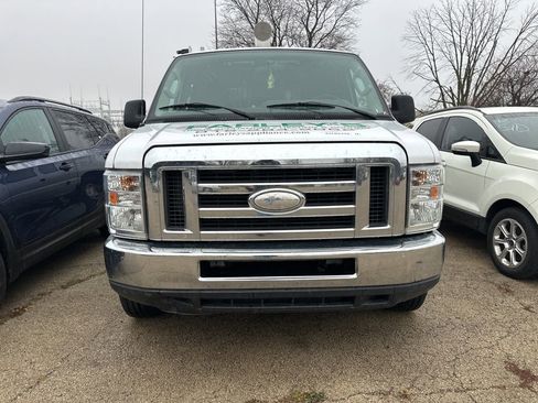 Used 2014 Ford E-250 and Econoline 250 w/ Power Group image 15