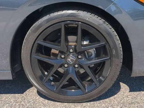 Used 2023 Honda Civic Sport image 10