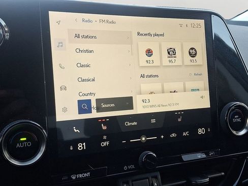 Used 2023 Lexus NX 250 FWD image 17