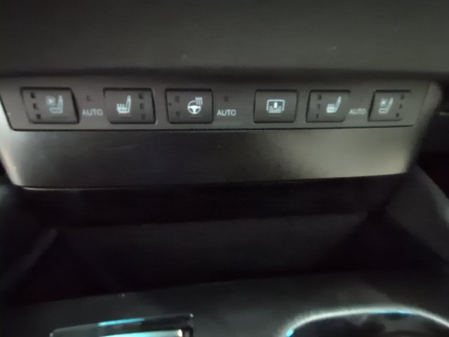 Used 2025 Lexus ES 350 Ultra Luxury w/ Accessory Package (Z2) FWD image 30