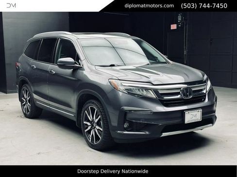Used 2019 Honda Pilot Touring image 9