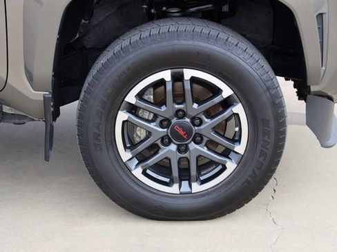 Used 2024 Toyota Tacoma TRD Sport image 10