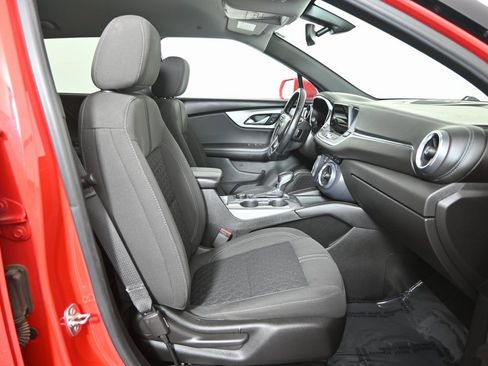 Used 2019 Chevrolet Blazer LT image 13