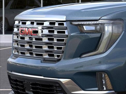 New 2026 GMC Acadia Denali w/ Super Cruise Package AWD/4WD image 13