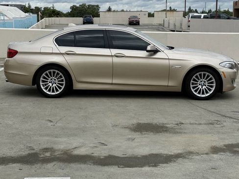 Used 2013 BMW 535i Sedan image 3