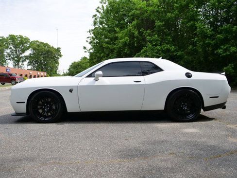 Used 2023 Dodge Challenger SRT Hellcat RWD image 28