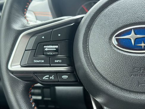 Used 2021 Subaru Crosstrek 2.0i Premium image 24