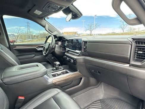 Used 2022 Chevrolet Silverado 1500 RST image 25