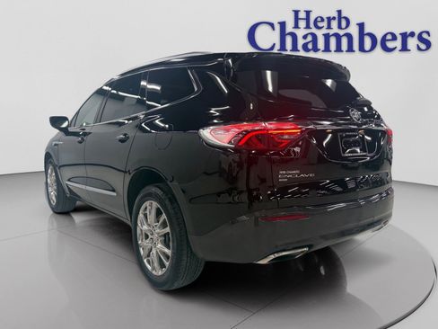 Used 2023 Buick Enclave Essence w/ Experience Buick Package image 3
