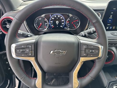 Used 2025 Chevrolet Blazer RS w/ Driver Confidence II Package image 35