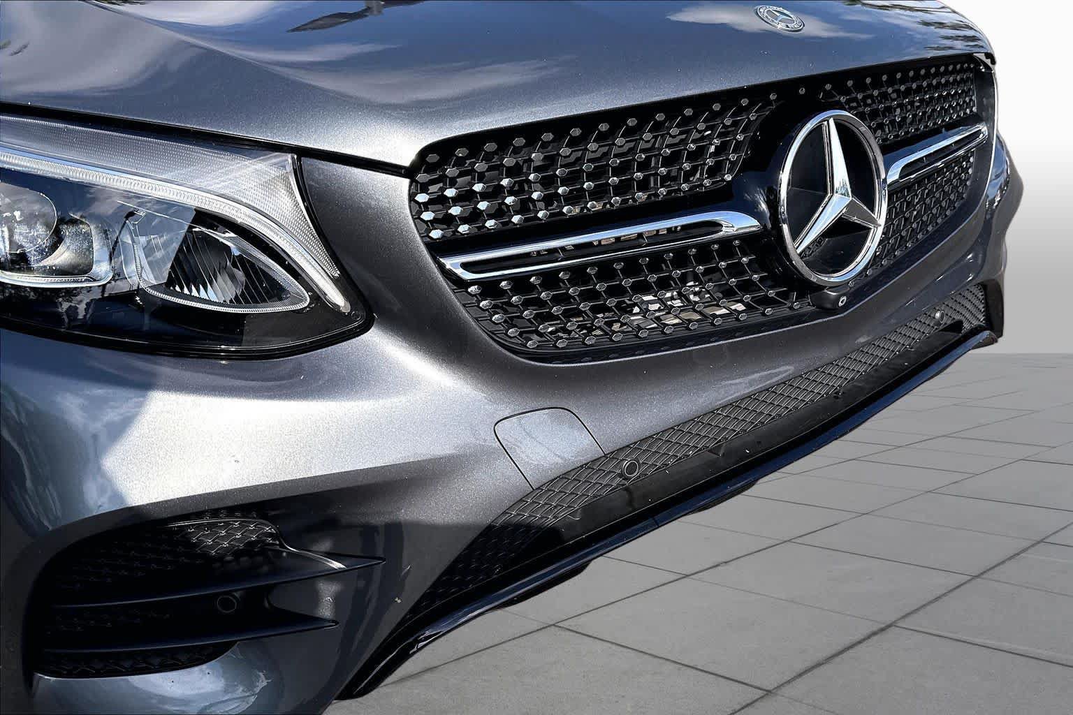 Used 2019 Mercedes-Benz GLC 300 4MATIC Coupe image 29