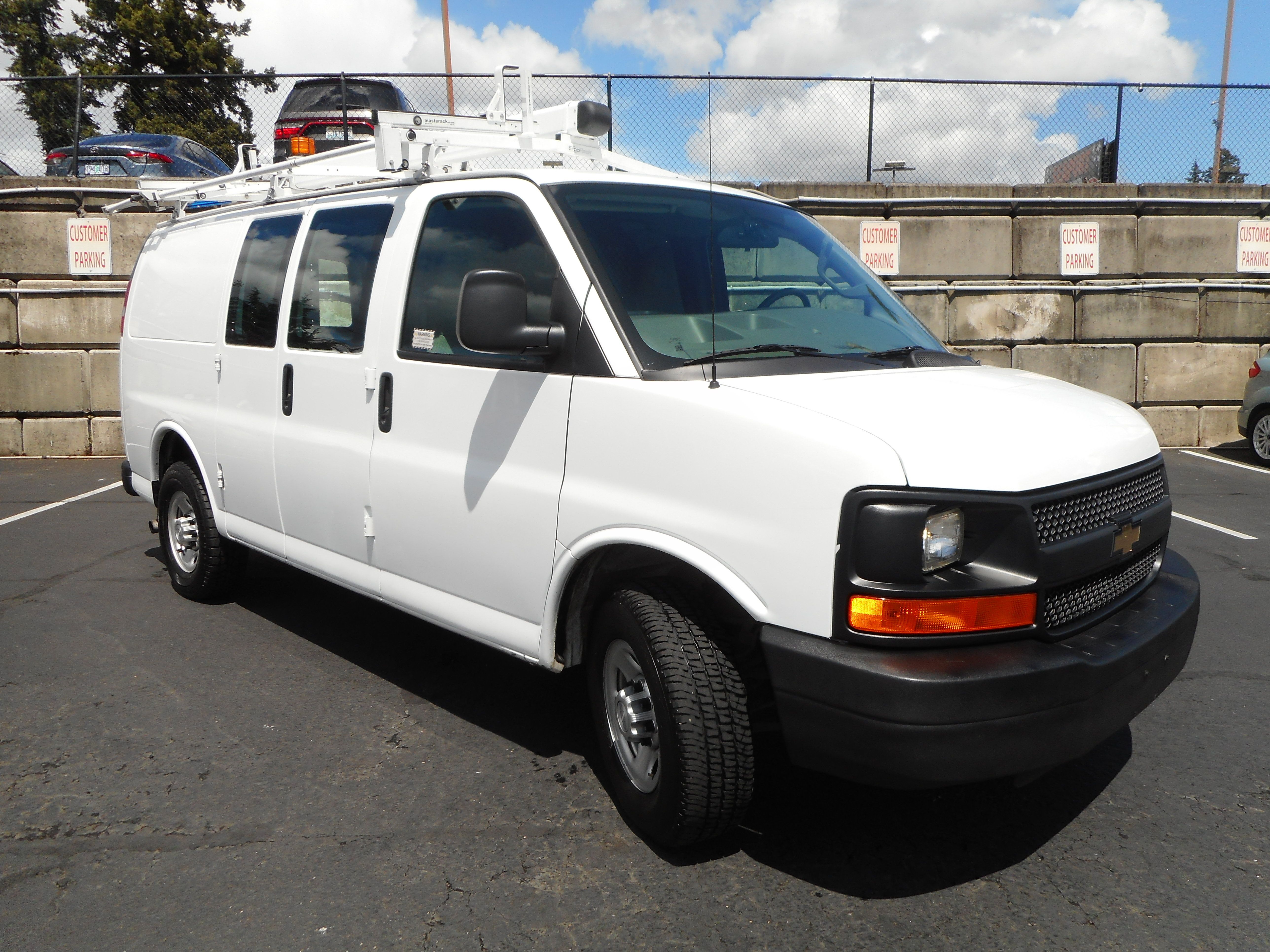 Used 2016 Chevrolet Express 2500 w/ Cold Climate Package RWD image 1