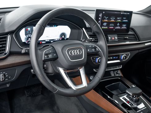 Certified 2023 Audi Q5 2.0T Premium Plus w/ Premium Plus Package AWD/4WD image 11