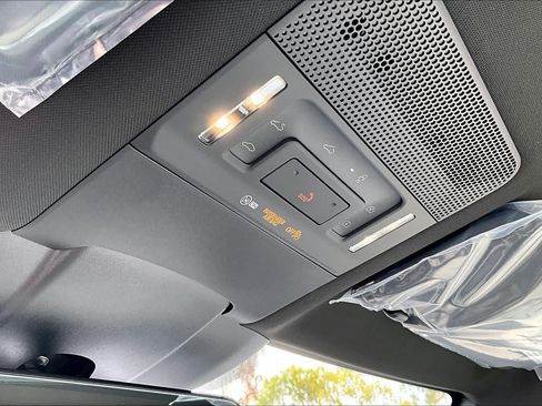 New 2026 Lexus ES 350e FWD image 14