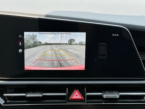 New 2025 Kia Niro EX image 31