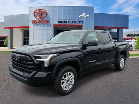Used 2024 Toyota Tundra SR5 AWD/4WD image 5