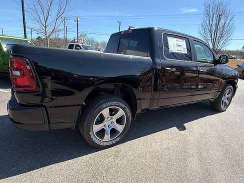 New 2026 RAM 1500 Express image 8