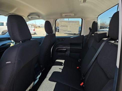 New 2026 Ford Maverick XL image 19