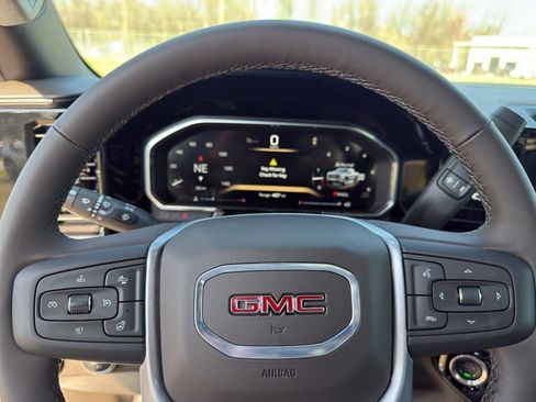 New 2026 GMC Sierra 1500 SLT w/ X31 Off-Road Package image 19