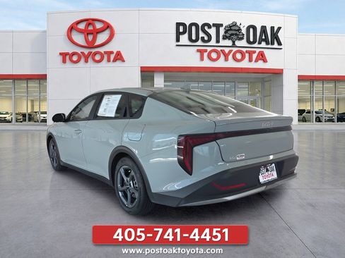Used 2026 Kia K4 FWD image 5