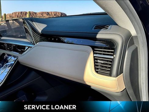 Used 2025 INFINITI QX80 Pure image 17