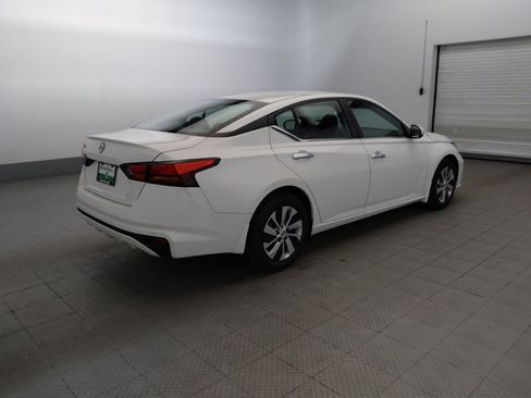 Used 2023 Nissan Altima 2.5 S FWD image 10