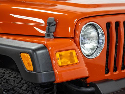 Used 2006 Jeep Wrangler X AWD/4WD image 11