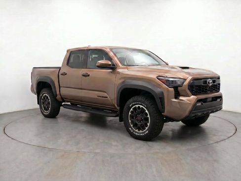 Used 2024 Toyota Tacoma TRD Off-Road AWD/4WD image 2