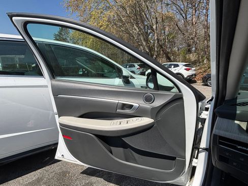 Used 2024 Hyundai Sonata SEL image 18