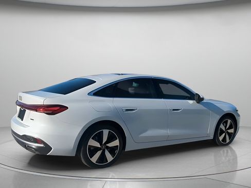 Used 2025 Audi A5 2.0T Premium Plus AWD/4WD image 29