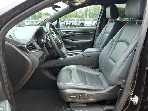 Used 2024 Buick Enclave Essence w/ Technology Package FWD image 14
