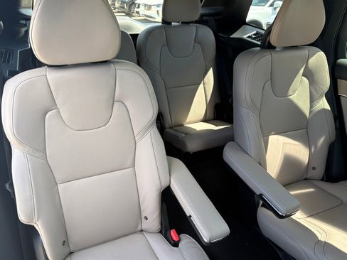 New 2026 Volvo XC90 B6 Ultra w/ Protection Package Premier image 23