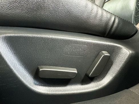 Used 2018 MAZDA MAZDA3 Grand Touring w/ Premium Equipment Package image 22