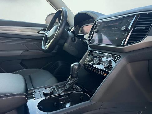 Used 2022 Volkswagen Atlas SEL R-Line AWD/4WD image 31