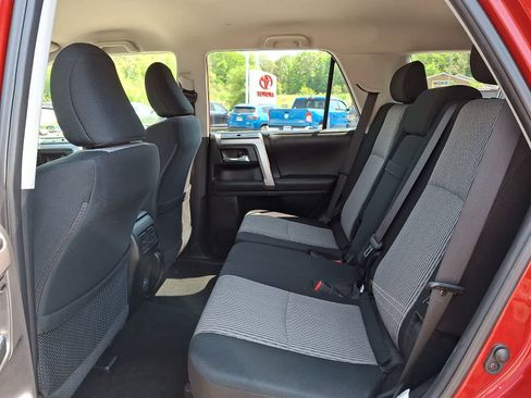 Used 2024 Toyota 4Runner SR5 AWD/4WD image 13