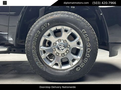 Used 2024 RAM 2500 Laramie AWD/4WD image 44