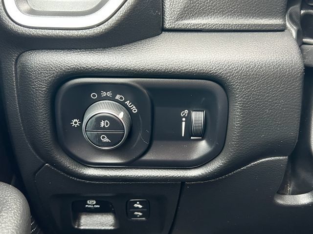 Used 2023 RAM 1500 Big Horn AWD/4WD image 20