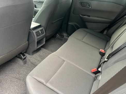 Used 2026 Nissan Rogue S FWD image 14