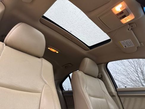 Used 2014 Ford Taurus SEL w/ Equipment Group 201A image 20