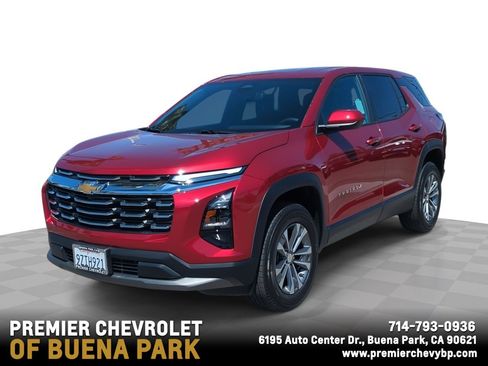 Used 2026 Chevrolet Equinox LT FWD image 1