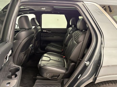 Used 2022 Hyundai Palisade Calligraphy w/ Cargo Package FWD image 14