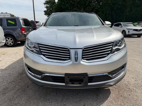 Used 2016 Lincoln MKX Reserve w/ Climate Package AWD/4WD image 7