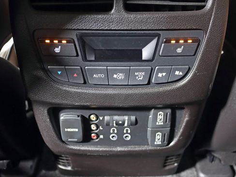 Used 2018 Acura MDX w/ Advance & Entertainment image 24