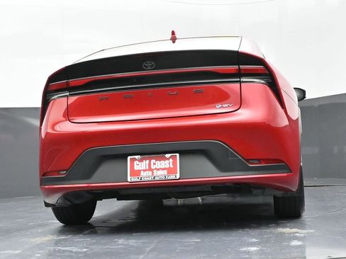 Used 2024 Toyota Prius LE image 36