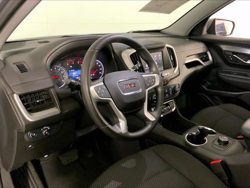 Used 2024 GMC Terrain SLE AWD/4WD image 15