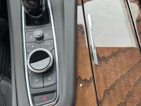 Certified 2023 Cadillac Escalade ESV Sport Platinum image 13