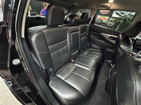 Used 2018 Nissan Murano SL w/ Cargo Package image 18
