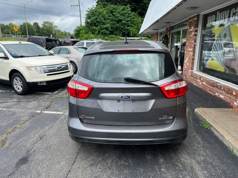 Used 2013 Ford C-MAX SE w/ Winter Pkg image 3