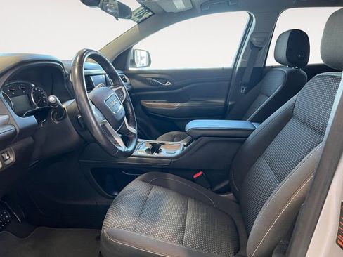 Used 2020 GMC Acadia SLE w/ Driver Convenience Package FWD image 7